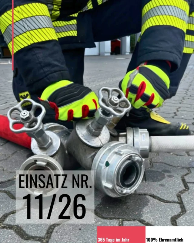 Heute Mittag wurden wir zusammen mit der @ff_goedenstorf_oelstorf und dem ELW Garstedt zu einem Feuer2 (brennt Container groß) alarmiert.
Vor Ort konnte schnell Entwarnung gegeben werden. Es handelte sich lediglich um einen Kaltstart einer Heizungsanlage, wodurch es zu einer Rauchentwicklung kam.

Wir konnten zeitnah wieder einrücken.
