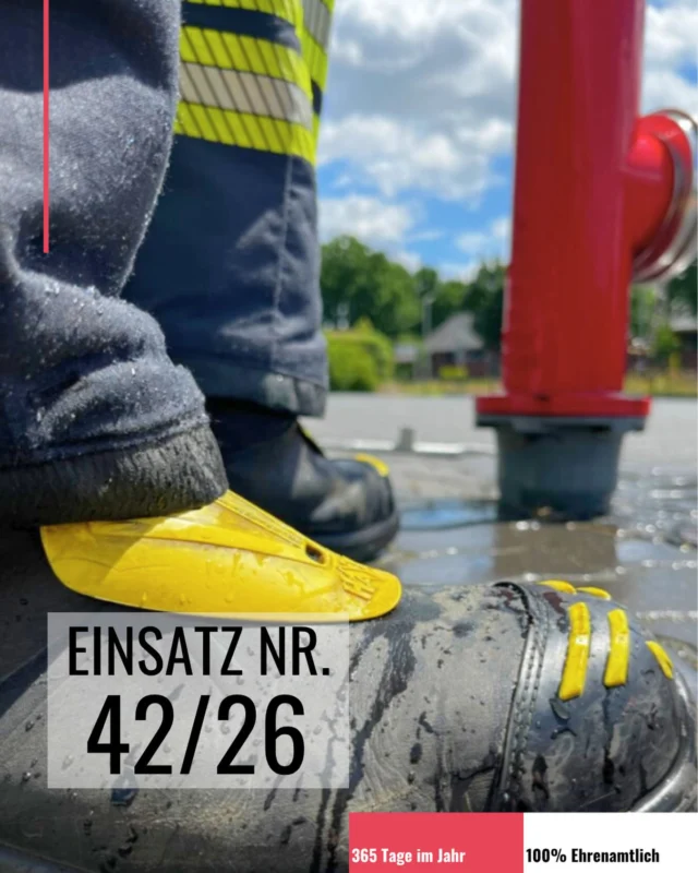 Gestern Abend, am 26.06.2026, wurden wir gegen 21 Uhr gemeinsam mit den Feuerwehren @ffgarstedt, Vierhöfen und @freiwillige_feuerwehr_wulfsen zu einer starker Rauchentwicklung nach Garstedt alarmiert.

Vor Ort konnte glücklicherweise kein Schadenfeuer festgestellt werden. Die Rauchentwicklung ging von einem Lagerfeuer aus, das vermutlich Anlass zur Alarmierung gegeben hatte.

Da kein Eingreifen unsererseits erforderlich war, konnten wir den Einsatz nach kurzer Erkundung beenden und wieder ins Feuerwehrhaus einrücken.